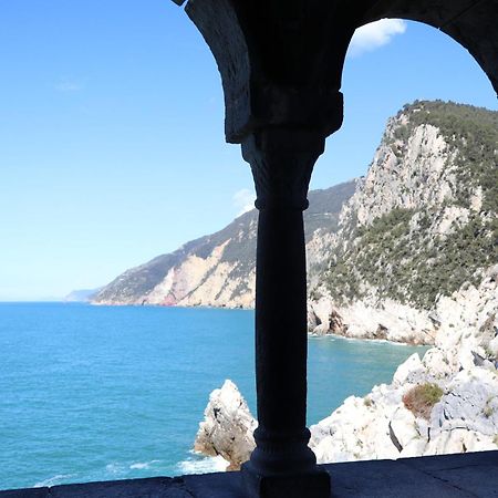 Byron Guest House Porto Venere Exterior photo